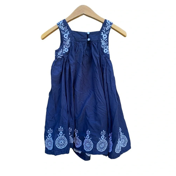 TAHARI girls size 6 navy blue with white embroidery on bottom - Picture 2 of 3